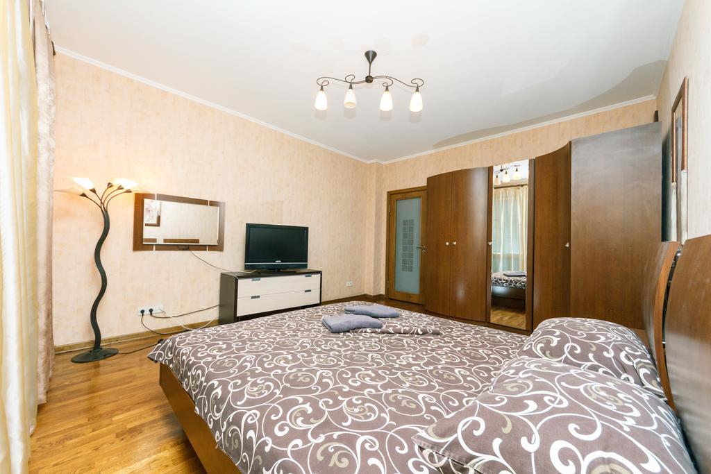 Two-Storey Apartment Near Iec Kiev Extérieur photo