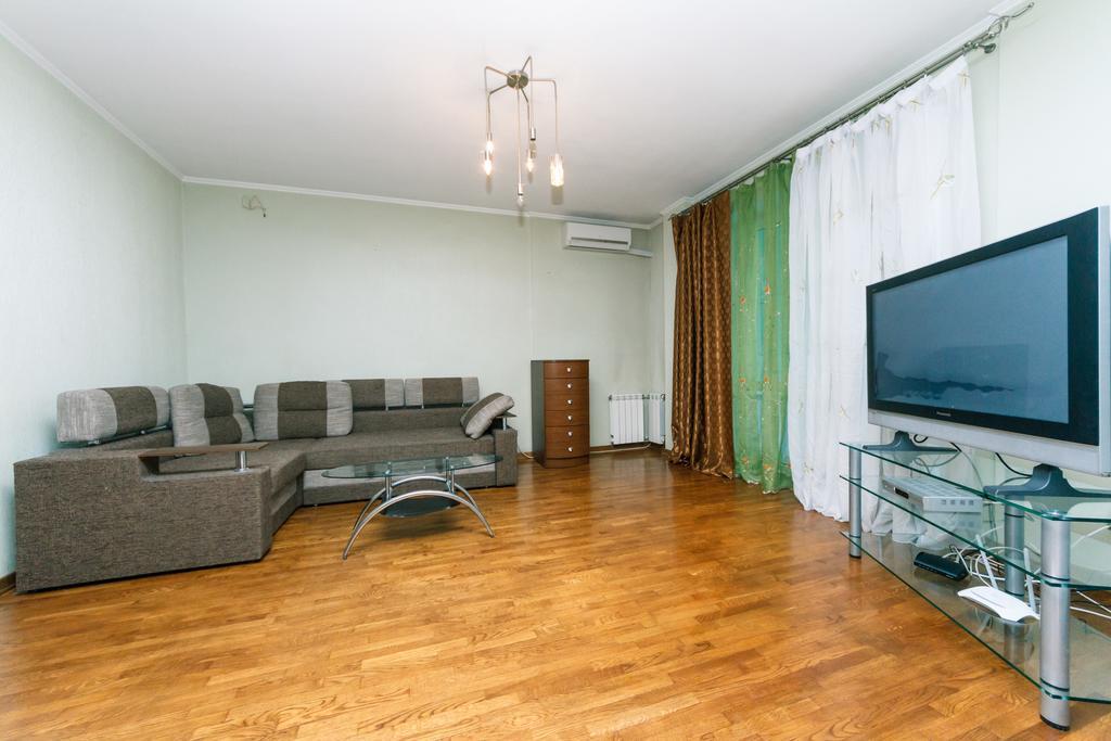 Two-Storey Apartment Near Iec Kiev Extérieur photo